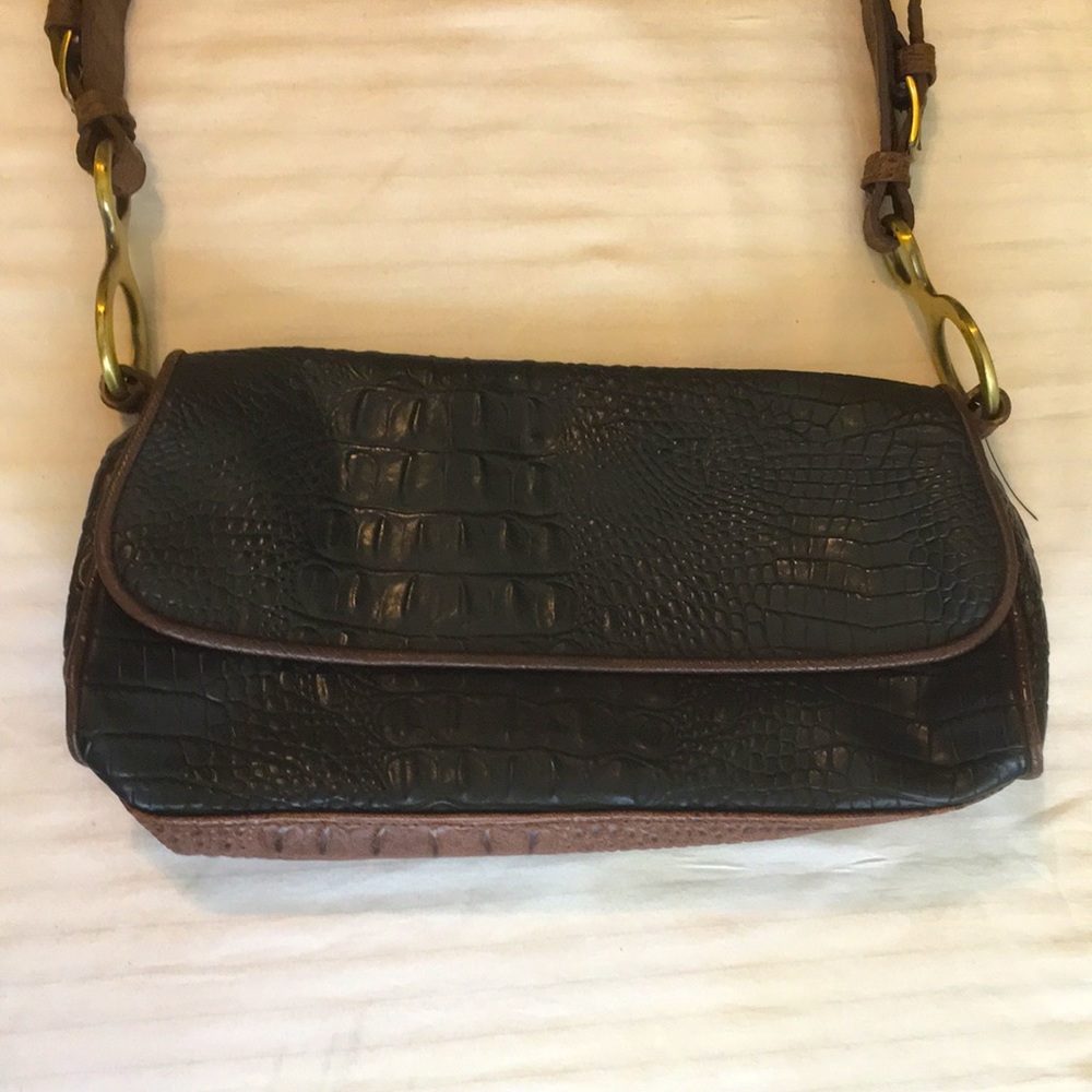 COPY - Vintage 2000 Bueno Leather Alligator Baguette Bag